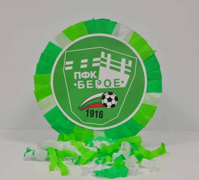 Пинята Берое, две лица 40х40 см