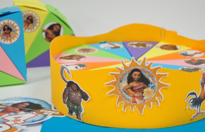 Хартиена торта с декорация и персонализация Смелата Ваяна