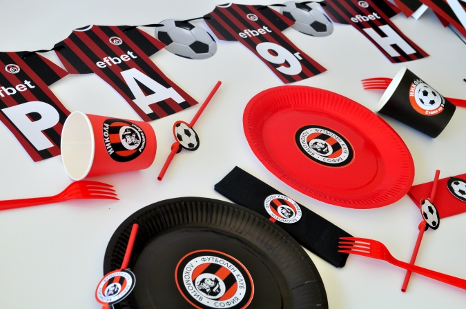 Промо пакет за 10 празнуващи Локомотив София