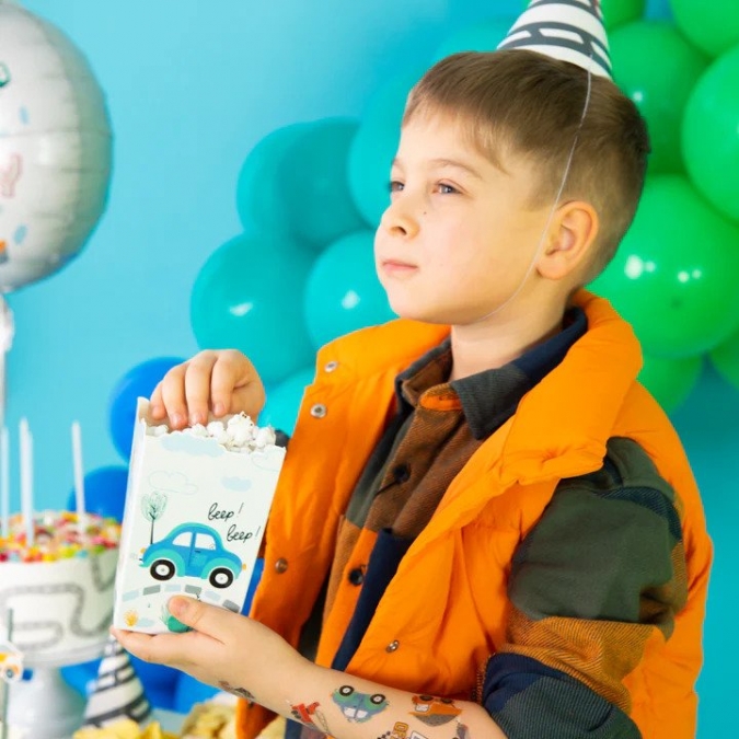 Кутийки за пуканки или сладки Транспортни средства, кола, пожарна, камион - 6 бр. в пакет /Pp/