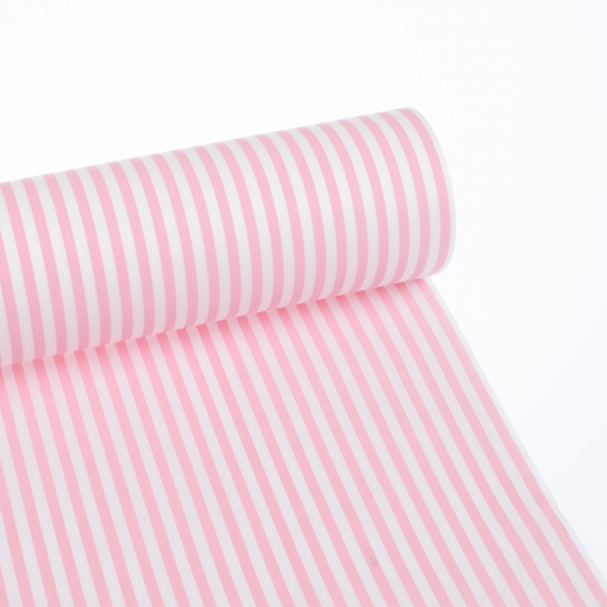 Опаковъчна хартия в розово и бяло райе, 150x70 см /Mb/