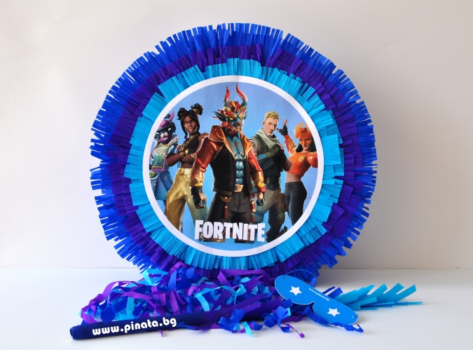 Промо пакет за 10 празнуващи Фортнайт Лама