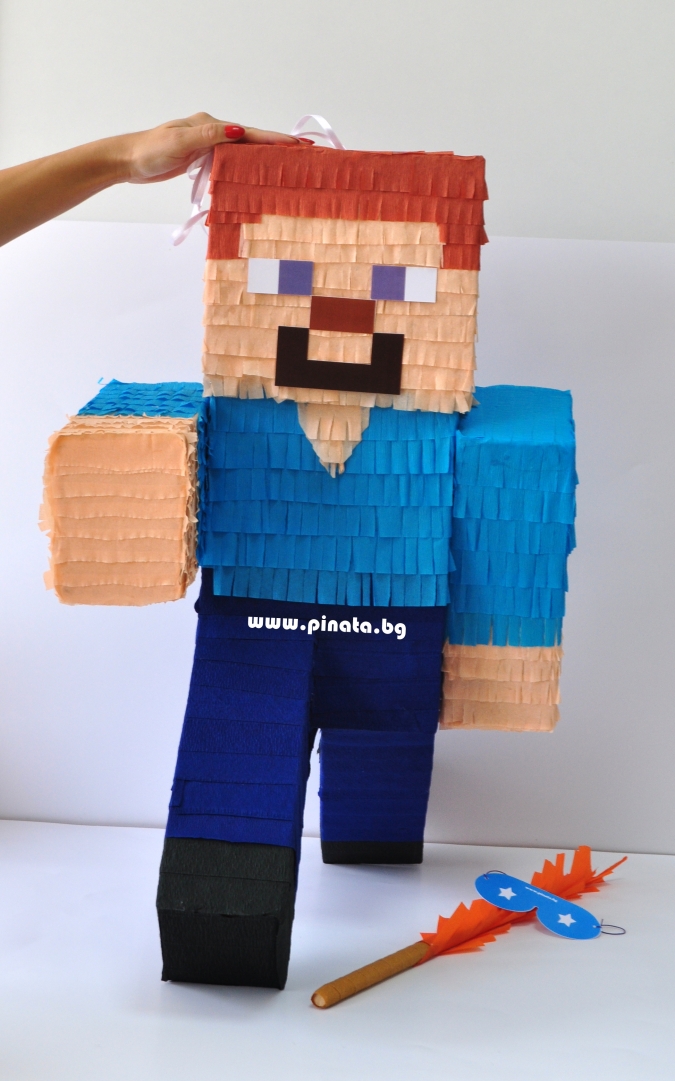 Пинята фигура Стив Майнкрафт, височина 65 см