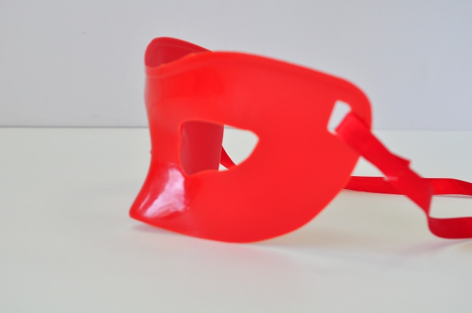 Червена карнавална маска, домино, 19х7см /Tr/