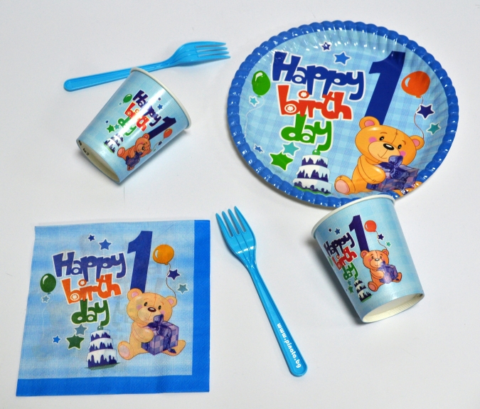 Хартиена парти чинийка Честит първи рожден ден мече момче бебе, 8 бр. в опаковка