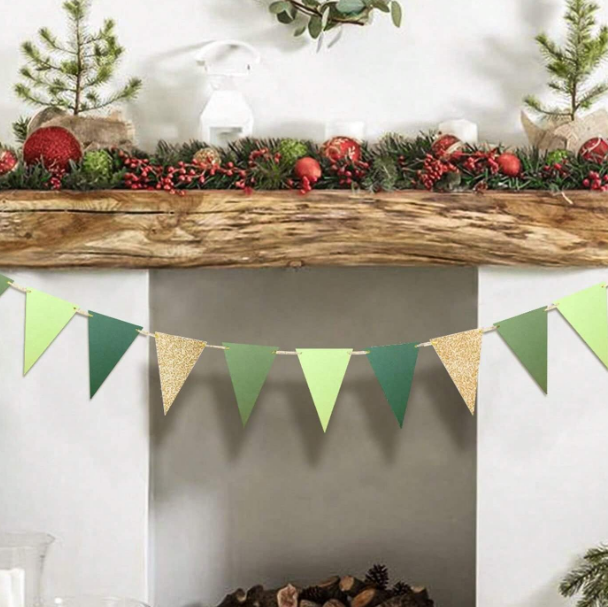 Банер гирлянд за декорация, златни брокат и зелени флагчета, 1,50 м. /Ch/