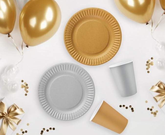 Хартиена парти чашка цвят злато, 250 мл, 6 бр. в опаковка /Gd/