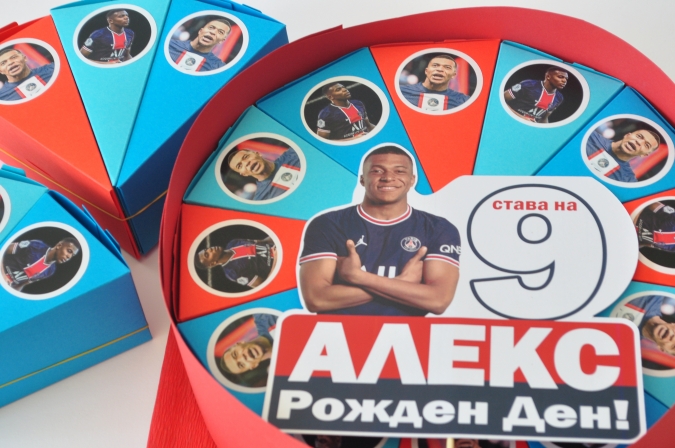Хартиена торта с  тематична декорация и персонализация Килиан Мбапе ПСЖ