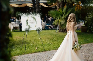 Статив със сгъваеми крака, 160см, под наем