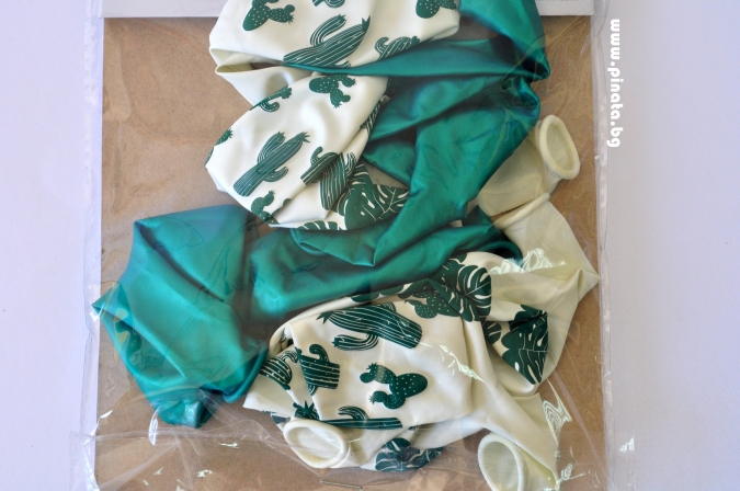 Комплект 10 бр. балони Кактус и Листа  - 4бр металик, 6бр с щампа /mb/