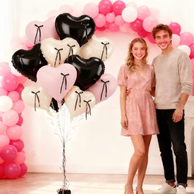Комплект 27 бр. фолиеви балони сърца в лате, черно и розово с панделки /Tm/
