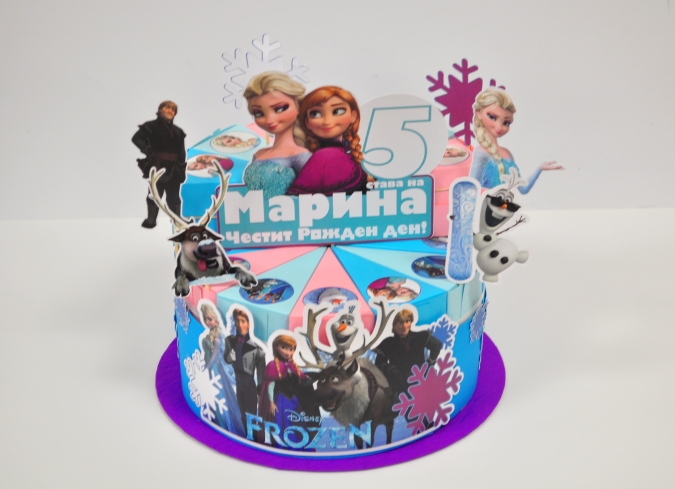 3Д Хартиена торта с персонализация Елза и Ана Замръзналото Кралство