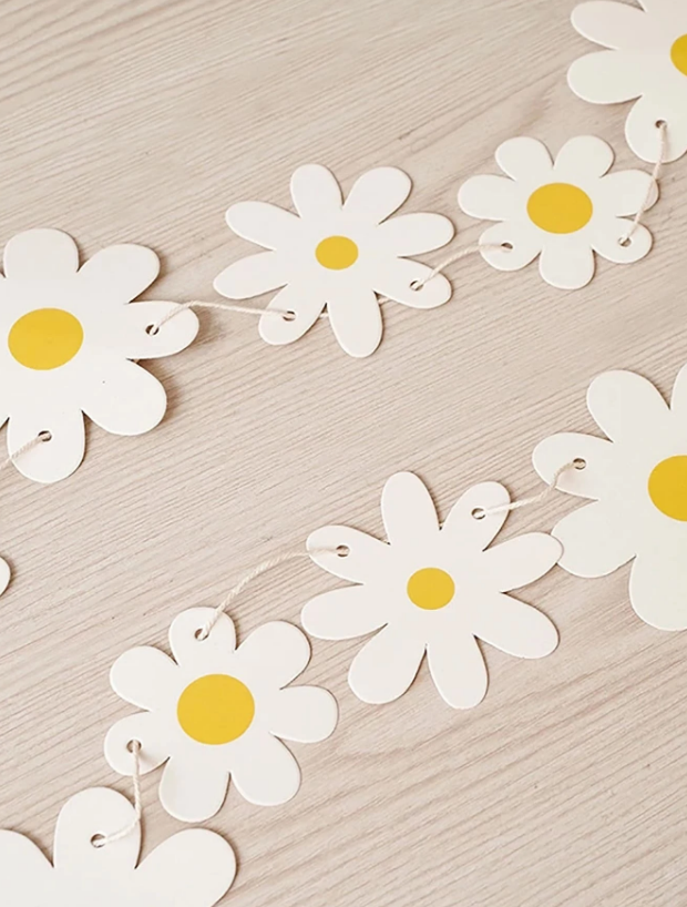 Банер/гирлянд Маргаритки, 12бр. три размера /Ch/