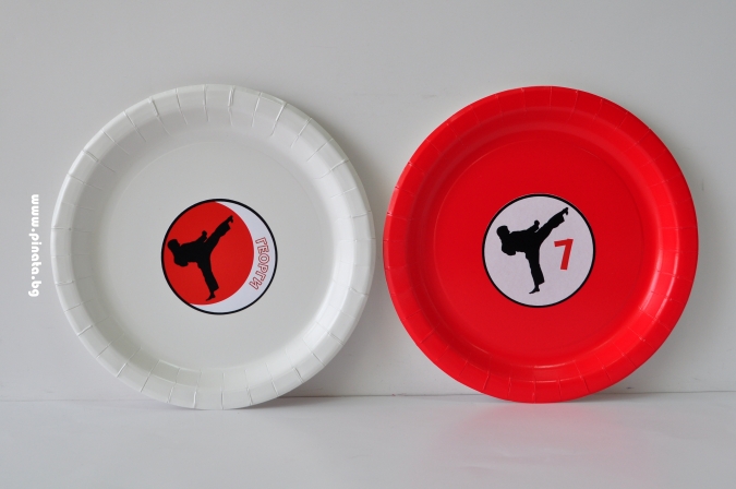 Персонализирана хартиена парти чинийка Карате, 6бр. пакет