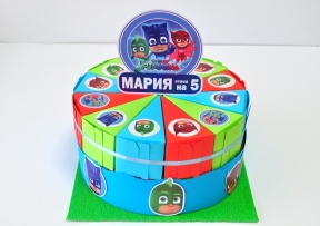 Хартиена торта с тематична декорация и персонализация Пи Джи Маски