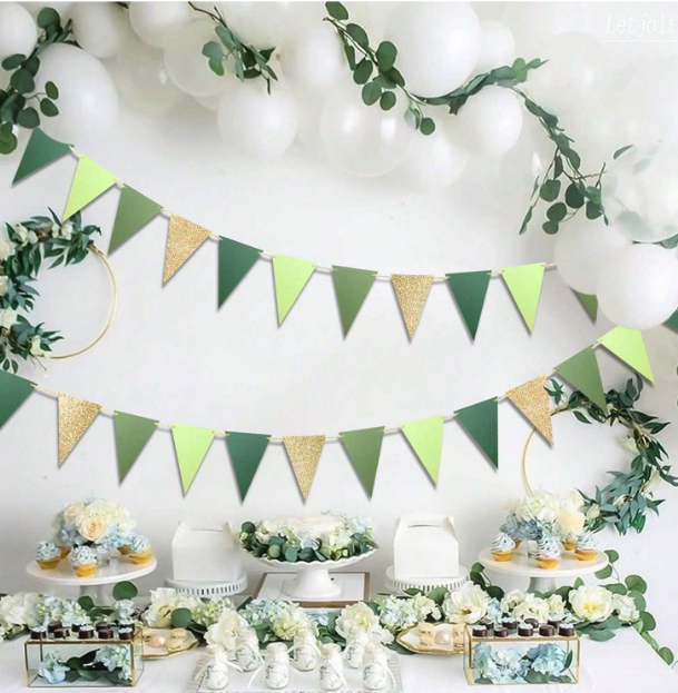 Банер гирлянд за декорация, златни брокат и зелени флагчета, 1,50 м. /Ch/