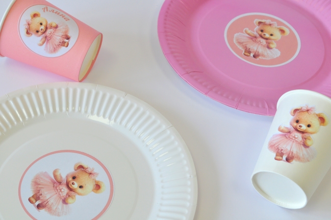 Персонализирана хартиена чинийка Мече с туту пола, момиче, 6бр. пакет