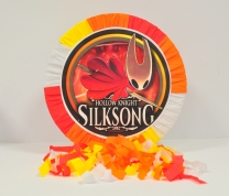 Пинята Силксонг / Silksong, две лица 40х40 см