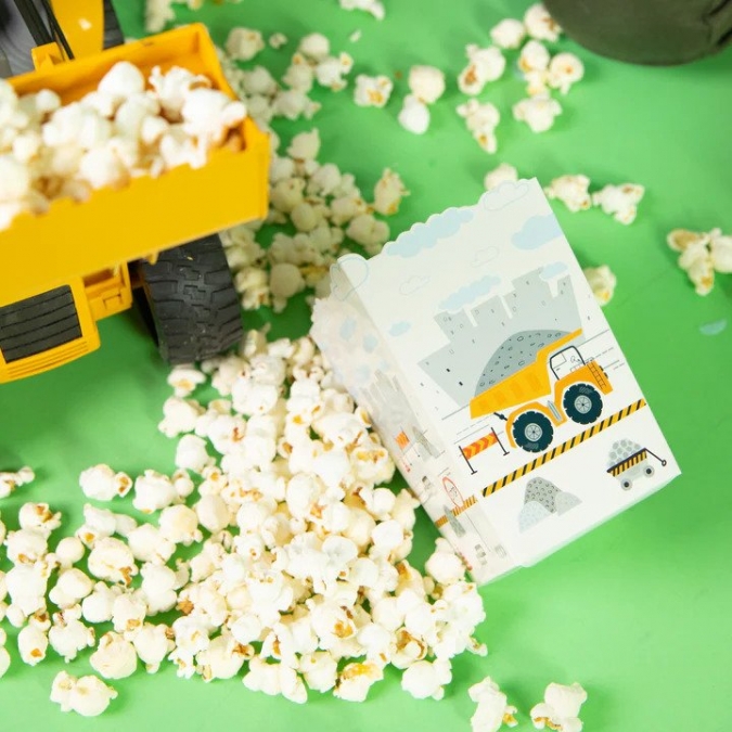 Кутийки за пуканки или сладки Транспортни средства, кола, пожарна, камион - 6 бр. в пакет /Pp/