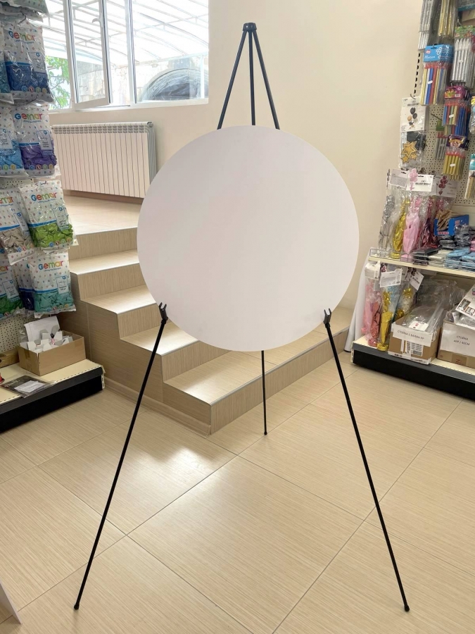 Статив със сгъваеми крака, 160см, под наем