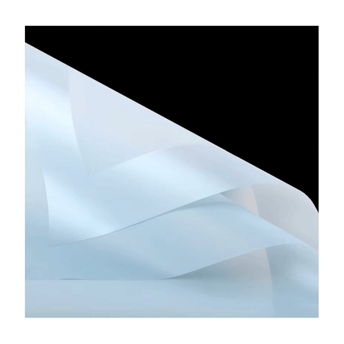 Опаковъчна хартия с борд, цвят светло син, 57 х 56см. /Km/