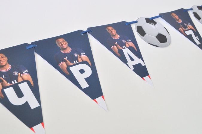 Промо пакет за 10 празнуващи Килиан Мбапе ПСЖ
