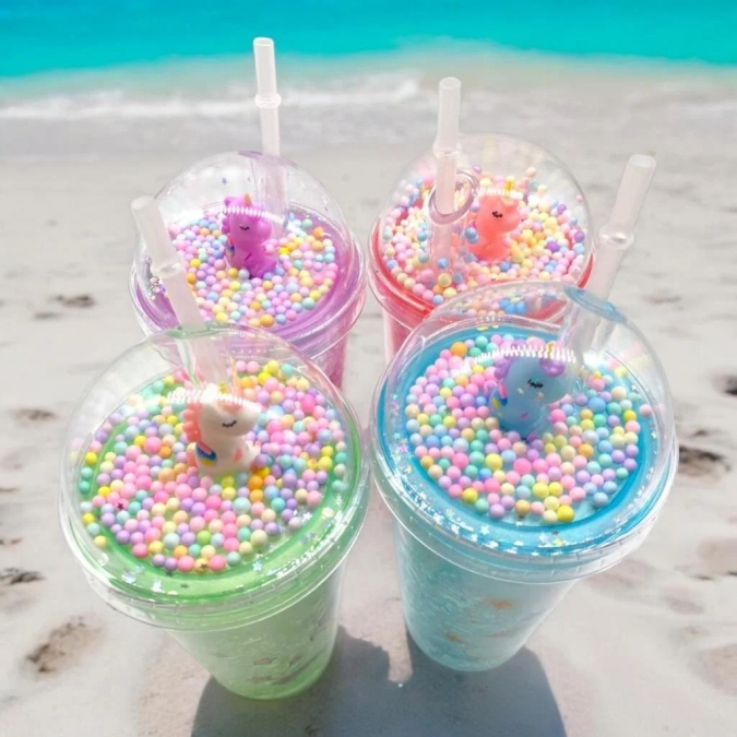 Дизайнерска пластмасова чаша Еднорог /Tr/