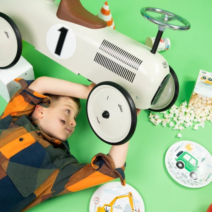 Хартиена парти чинийка Транспортни средства, багер, кола, пожарна, 18.0 см, 6 бр. в опаковка /Pp/