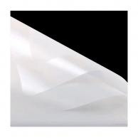 Опаковъчна хартия с борд, цвят бял, 57 х 56см. /Km/