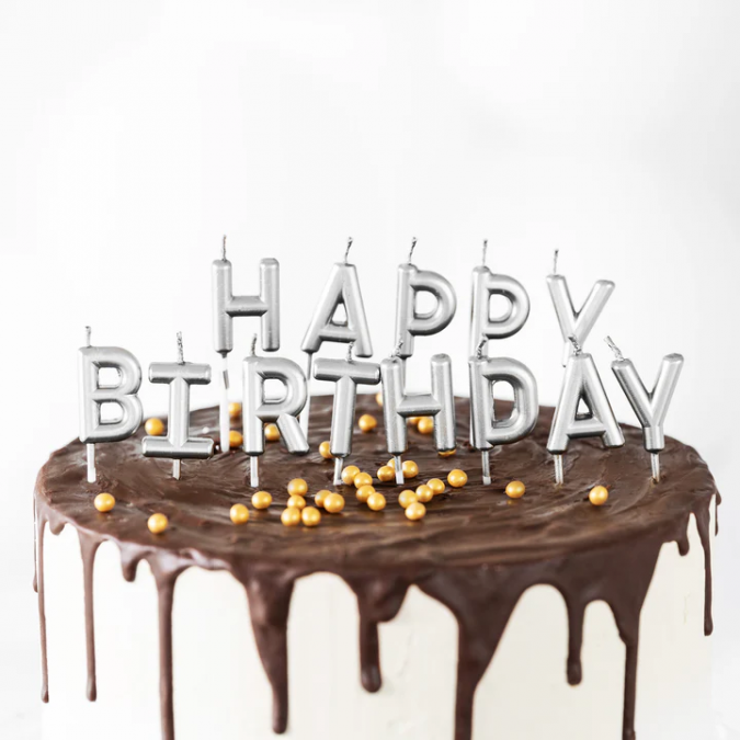 Свещички букви за рожден ден с текст Happy Birthday, сребърни /Pp/