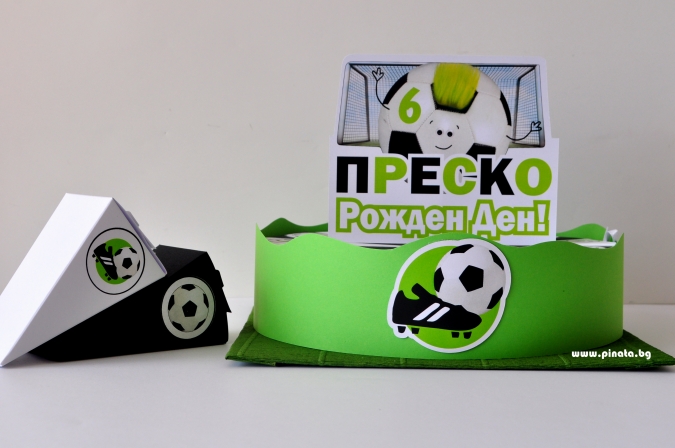 Хартиена торта с тематична декорация и персонализация Футбол