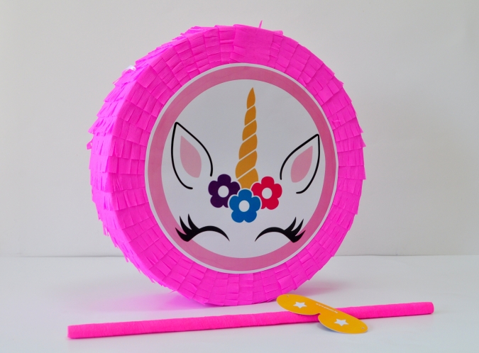 Пинята Еднорог, две лица 40х40 см