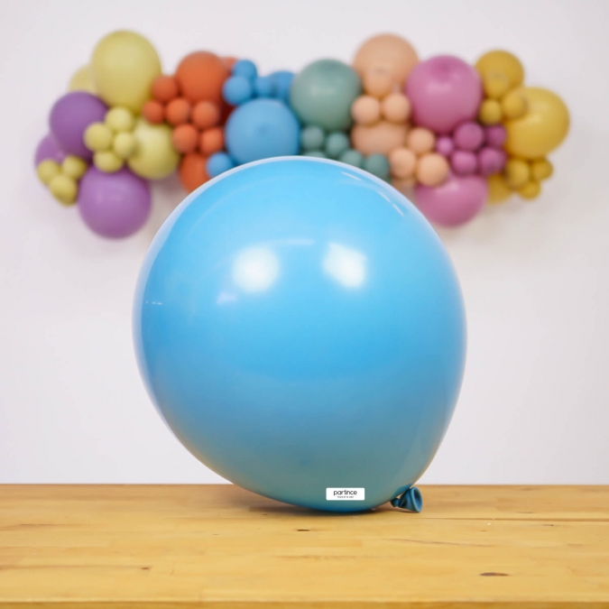 Балон цвят син океан / Deep ocean, Калисан, диаметър 30 см, 10 бр. в пакет