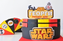 Хартиена торта с  тематична декорация и персонализация Междузвездни войни