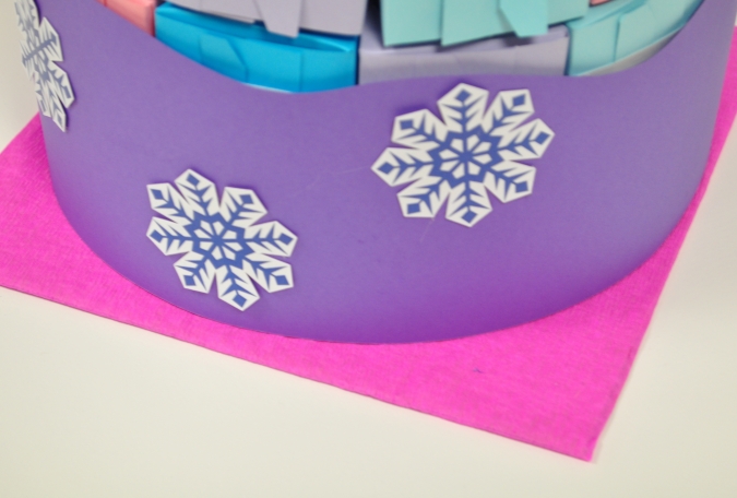 Подложка, поставка за хартиена торта, цвят по избор