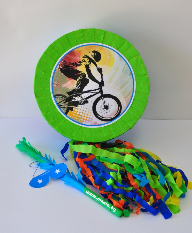 Пинята БМХ Колело, две лица 40х40 см