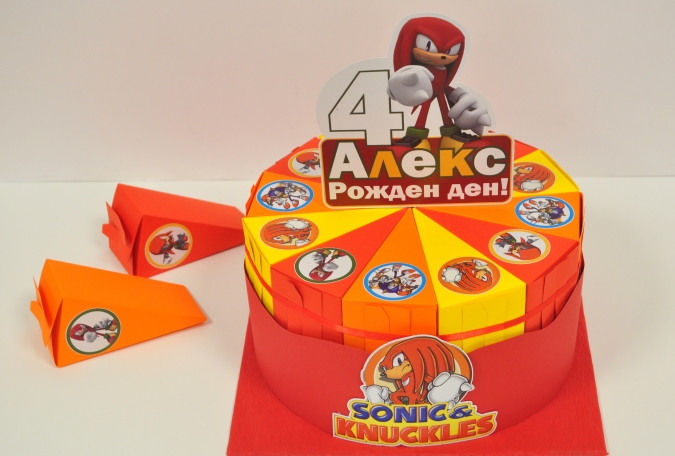 Хартиена торта с декорация и персонализация Соник Knuckles