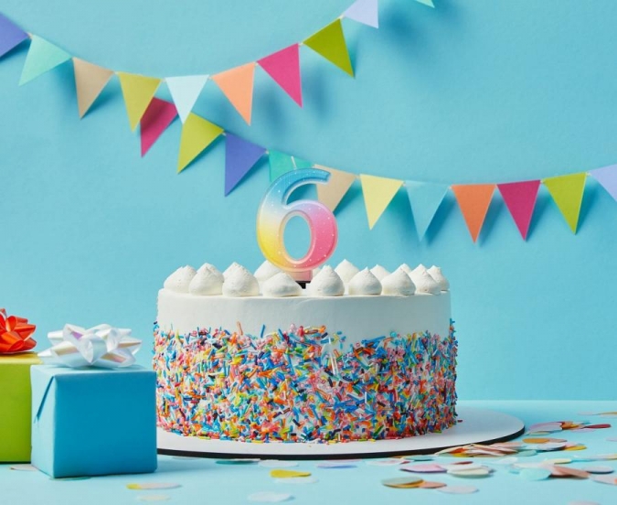 Свещичка цвят пастел дъга, цифра 6 /Gd/