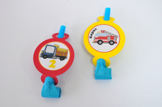 Персонализирана парти свирка Транспортни средства, 5 бр. пакет