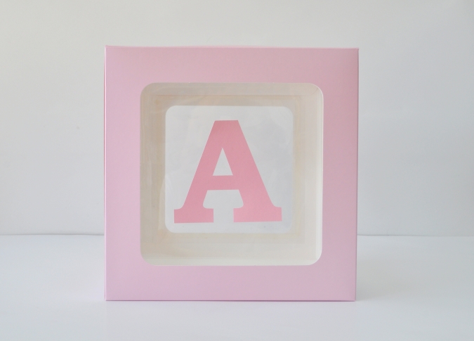 1 брой декоративна прозрачна кутия за балони - Love, Baby, Boy, Girl ...цвят по избор