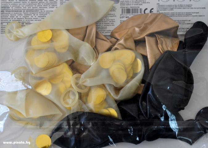 Комплект 16 бр. балони 30см, прозрачни със златни конфети, черни и златни металик /Mb/