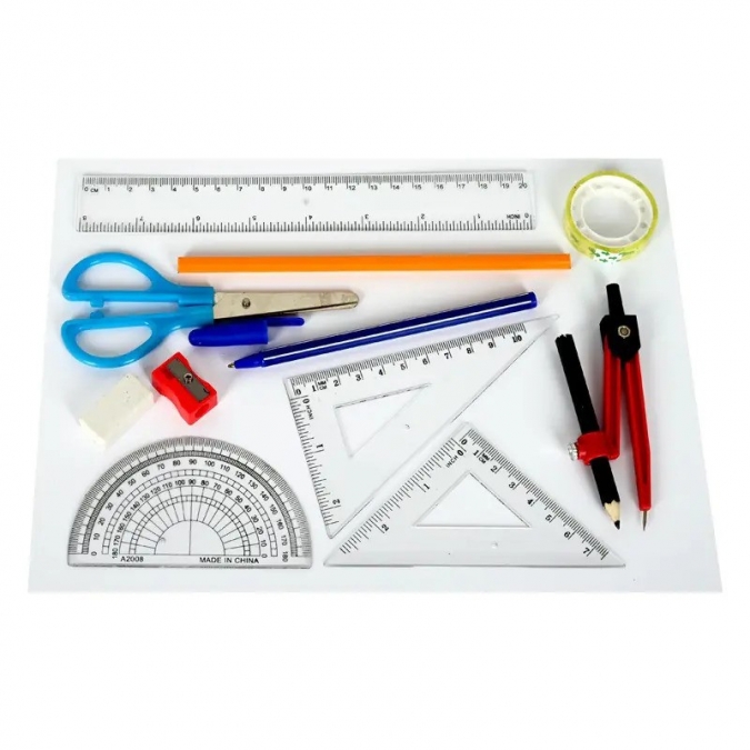 Комплект чертожни инструменти в несесер /Km/