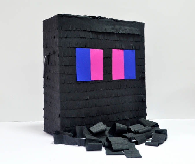 Пинята Майнкрафт Ендерман,  височина 50 см