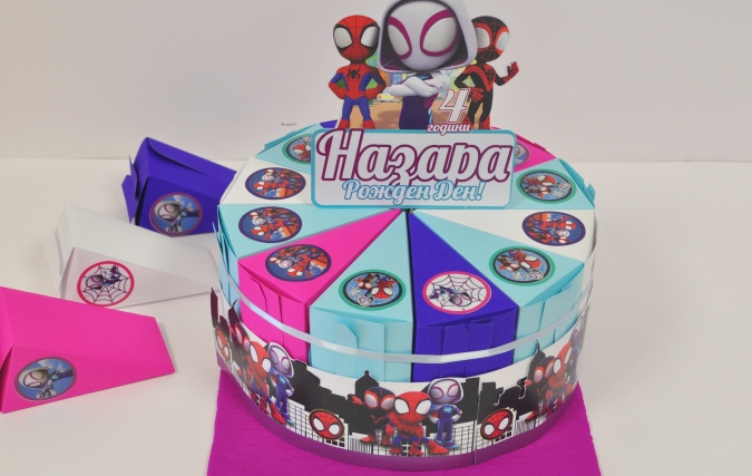 Хартиена торта с декорация и персонализация Спайди и приятели Ghost Spider