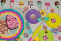 Промо пакет за 10 празнуващи Скуишмелоу Поничка