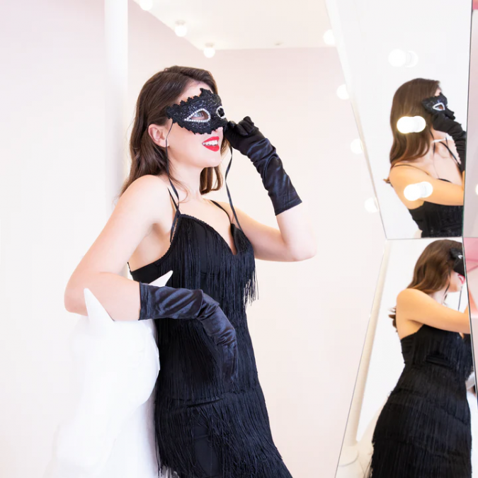 Черна карнавална маска с пайети и диаманти, 19х10см /Pp/