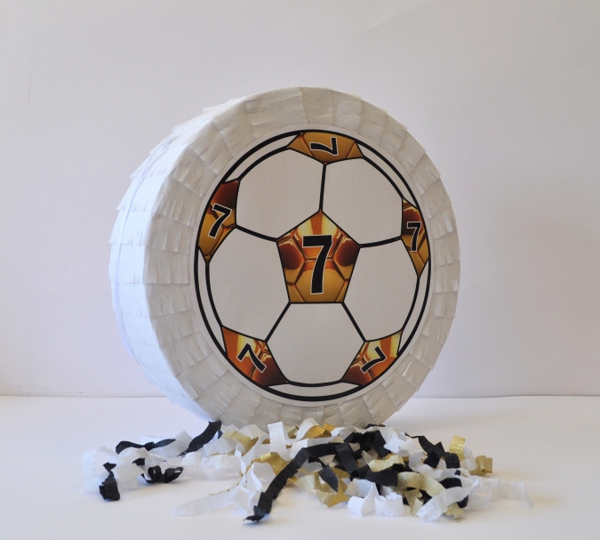 Пинята златна футболна топка, 40х40 см, две лица