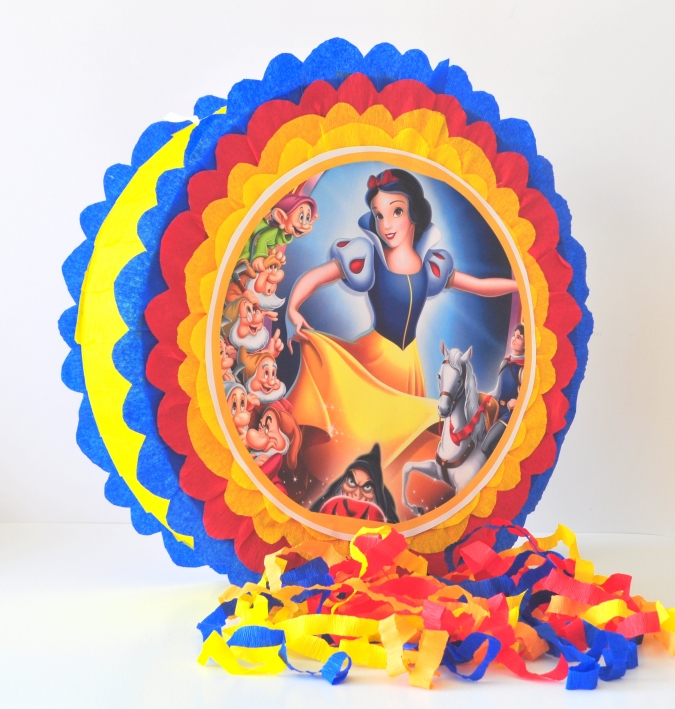 Пинята Снежанка, две лица 40х40 см