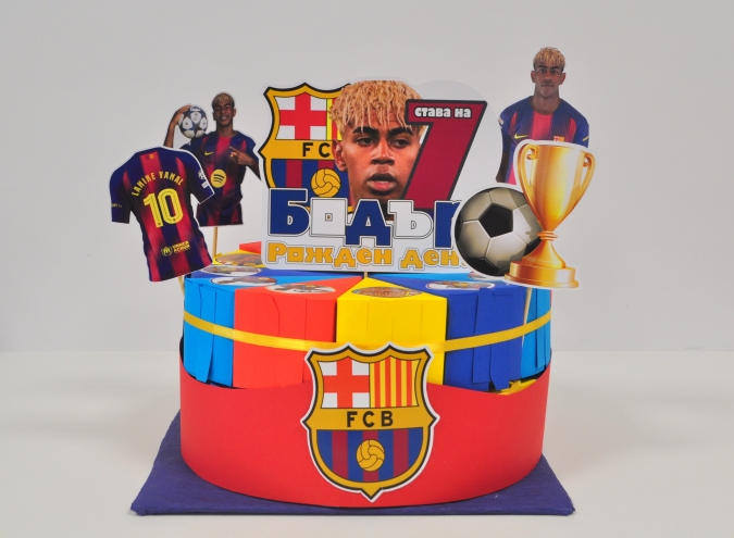 3Д Хартиена торта с декорация и персонализация Ламин Ямал Барселона