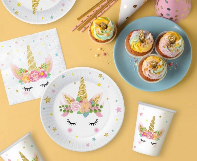 Хартиена чинийка Еднорог пастелни цветове / Unicorn, 18 см., 6 бр. в опаковка /Gd/